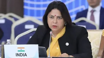  Meenakshi Lekhi