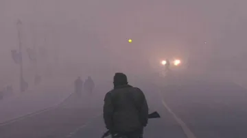 Thick Fog in Delhi