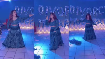 Pakistan woman celebrate divorce 