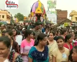 ଦ୍ୱିତୀୟ ଶ୍ରୀକ୍ଷେତ୍ରରେ ଦେବୀ ସୁଭଦ୍ରାଙ୍କ ରଥ ଟାଣିଲେ ମହିଳା