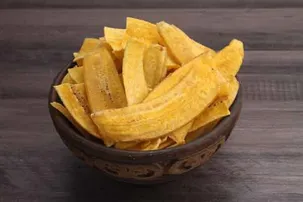 ଘରେ ପ୍ରସ୍ତୁତ କରନ୍ତୁ ଚଟ୍‌ପଟା 'କଞ୍ଚା କଦଳୀ ଚିପ୍‌ସ’