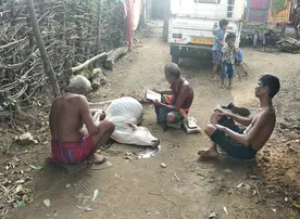 ବିଶ୍ୱାସର ଅନ୍ଧଗଳି: ସାପ ବିଷ ଝାଡ଼ିବା ପାଇଁ ଗାଈକୁ ଝଡ଼ାଫୁଙ୍କା