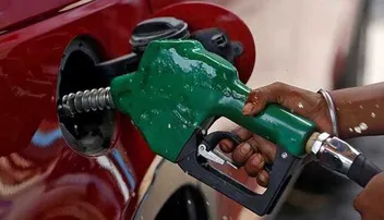 ଆକାଶ ଛୁଇଁଲା ଡିଜେଲ୍‌ ଦର, ଏବେ ଲିଟର୍ ପିଛା ୬୯.୪୬ ଟଙ୍କା