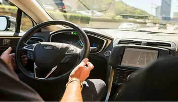 ଏହି ୮ଟି ଉପାୟରେ ଆପଣ ନିଜ କାର୍‌ର ମାଇଲେଜ୍‌ ବଢ଼ାଇ ପାରିବେ