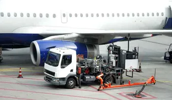 ପେଟ୍ରୋଲ, ଡିଜେଲରୁ ଶସ୍ତା ହେଲା ବିମାନ ଇନ୍ଧନ