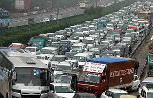 ଦିଲ୍ଲୀରେ ଗଡ଼ିବନି ୧୫ ବର୍ଷର ପୁରୁଣା ଗାଡ଼ି