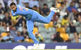 ତୃତୀୟ ଟି-ଟ୍ୱେଣ୍ଟି: ପ୍ରଥମେ ବ୍ୟାଟିଂ କରି ଅଷ୍ଟ୍ରେଲିଆ ୧୬୪/୬