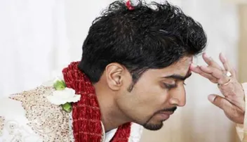 କେଉଁ ଆଙ୍ଗୁଳିରେ ତିଳକ ଲଗାଇଲେ କେଉଁ ଲାଭ ମିଳିବ, ଜାଣିଛନ୍ତି ?