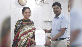 ଭାରତର ପ୍ରଥମ ‘No Caste, No Religion’ ସାର୍ଟିଫିକେଟ୍ ପାଇଲେ ଏହି ମହିଳା !