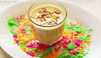 ହୋଲିରେ ପ୍ରସ୍ତୁତ କରନ୍ତୁ ଏହି ସ୍ୱାଦିଷ୍ଟ ପାନୀୟ