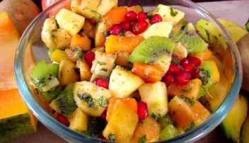 ତାଜା ଫଳରେ ତିଆରି କରନ୍ତୁ ‘ମିକ୍ସ୍‌ ଫ୍ରୁଟ୍‌ ସାଲାଡ୍‌’