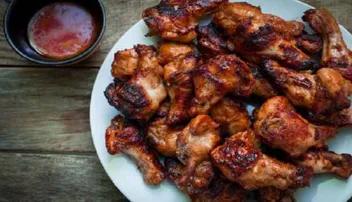 ତନ୍ଦୁରୀ ଚିକେନ୍‌ର ସ୍ୱାଦକୁ ଫିକା କରିଦେବ “ତାୱା ସ୍ମୋକ୍‌ ଚିକେନ୍‌”