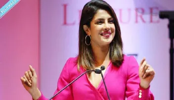 RSSରେ ଯୋଗ ଦେଲେ କି ଦେଶୀ ଗାର୍ଲ?