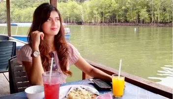 ଲୋକ କହୁଛନ୍ତି, ‘ଆଟିଚ୍ୟୁଡ୍‌ ଦେଖାଉଛି ଝିଅ’