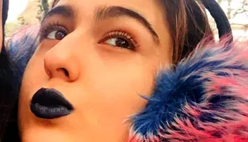 ଚର୍ଚ୍ଚାରେ ସାରାଙ୍କ ବ୍ଲୁ ଲିପ୍‌ଷ୍ଟିକ୍‌