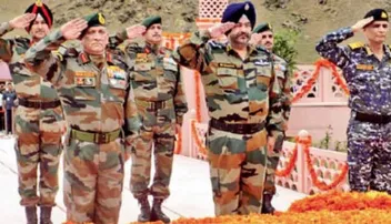 ଚିଫ୍‌ ଅଫ୍‌ ଡିଫେନ୍ସ ଷ୍ଟାଫ୍‌ଙ୍କ ବୟସ ସୀମା ୬୫ ବର୍ଷ ଧାର୍ଯ୍ୟ