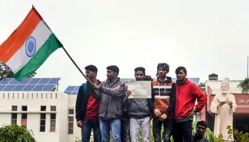 ସିଏଏ ବିକ୍ଷୋଭ ନେଇ ସଫେଇ ଦେଲେ ଜାମିଆ ପ୍ରଶାସନ