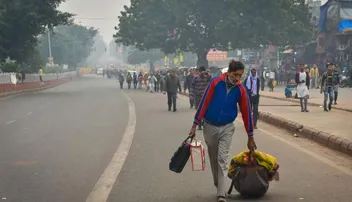 ଖୋଲିଲା ସବୁ ଷ୍ଟେସନ୍‌ ଗେଟ୍‌, ଜାମିଆ ବନ୍ଦ