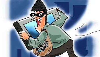 ଏମିତି ଚୋର, ମୋବାଇଲ ଚୋରି କରିନେଲା ନିଜ ମୋବାଇଲ ଛାଡ଼ିଦେଲା