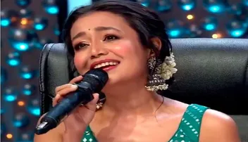 ଏକ୍ସ-ବୟଫ୍ରେଣ୍ଡଙ୍କ ପାଇଁ ଗୀତ ଗାଇଲେ ନେହା