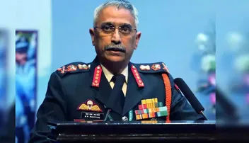 ସୀମାରେ ସବୁ ସମୟରେ ସତର୍କ ରହିବାକୁ କହିଲେ ସେନାମୁଖ୍ୟ