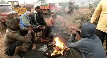 ରାଜ୍ୟରେ ବଢ଼ୁଛି ଶୀତ, ୧୦ ଡିଗ୍ରୀ ତଳକୁ ଖସିଲା ପାରଦ