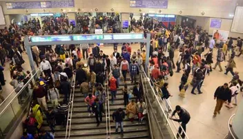 ‘ଗୋଲି ମାରୋ .... କୋ’ ନାରା ଦେଇ ୬ ଅଟକ