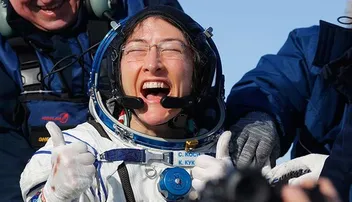 ମହାକାଶରେ ୧୧ ମାସ କାଟି ପୃଥିବୀ ଫେରିଲେ କ୍ରୀଷ୍ଟିନା