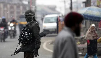 ଅଫଜଲ୍‌ର ମୃତ୍ୟୁ ବାର୍ଷିକୀରେ କଶ୍ମୀରରେ କଟକଣା