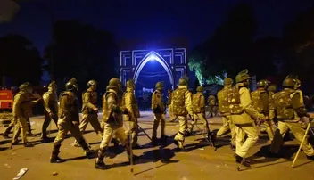 ଜାମିଆ ହିଂସା ନେଇ ଚାର୍ଜଶିଟ୍‌ ଦାଖଲ କଲା ଦିଲ୍ଲୀ ପୁଲିସ୍‌, ଶର୍ଜିଲ୍‌କୁ ଦର୍ଶାଗଲା ‘ଉତ୍ତେଜନା ସୃଷ୍ଟିକାରୀ’