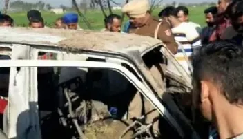 ସ୍କୁଲ ବସ୍‌ରେ ନିଆଁ, ଜଳିଗଲେ ୪ ଛାତ୍ର