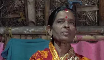 ନିରକ୍ଷରରୁ ସାକ୍ଷର ହେଲେ ତିଳୋତ୍ତମା; ଦେବେ ମ୍ୟାଟ୍ରିକ୍ ପରୀକ୍ଷା