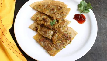 Odia Food Recipe: ଛତୁ ପରଟା- Recipe of mashroom Paratha