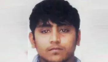 ନିର୍ଭୟା: ସୁପ୍ରିମ୍‌କୋର୍ଟରେ ପୱନର କ୍ୟୁରେଟିଭ୍‌ ଆବେଦନ