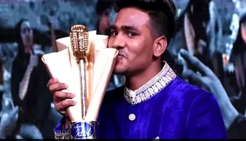 ବାଜି ମାରିଲେ ସନି ହିନ୍ଦୁସ୍ତାନୀ