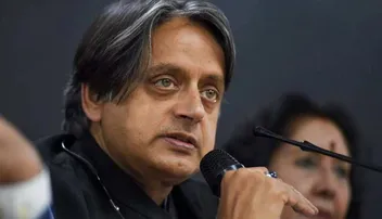 ରାହୁଲଙ୍କର ଯଦି ଇଚ୍ଛା ନାଇଁ, ବିକଳ୍ପ ଖୋଜୁ କଂଗ୍ରେସ: ଥରୁର