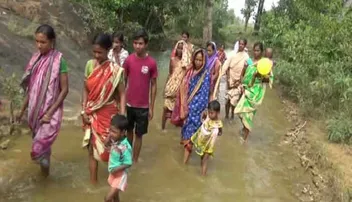 ସମସ୍ୟା ଘେରରେ ଆଦର୍ଶ ଗାଁ ସେନାଘାଟୀ