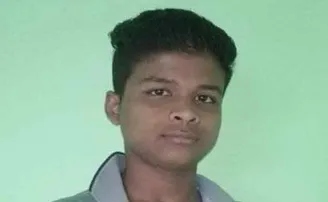 ପବନରେ ଉଡ଼ି ଯାଇଥିବା ପୋଷାକ ଆଣିବାକୁ ଯାଇ ହାରିଲେ ଜୀବନ