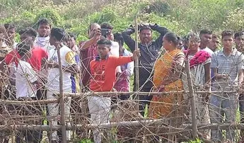 ଝୁଲନ୍ତା ମୃତଦେହ ଉଦ୍ଧାର; ହତ୍ୟା ସନ୍ଦେହ