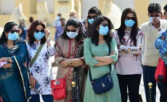 କରୋନା ଟିପ୍ସ: ମାସ୍କ ନେଇ ଭୁଲ୍ ଧାରଣା ଦୂର କରନ୍ତୁ, ରୁମାଲ୍ ବା କପଡ଼ାକୁ ସାବଧାନ