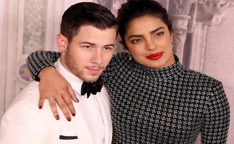 ‘ନିକ୍‌ଙ୍କ ଭିତରେ ବାପାଙ୍କ ଛବିକୁ ଦେଖିଥାଏ’