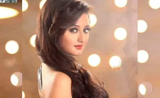 ସାମ୍ନାକୁ ଆସିଲା 'ନାଗୀନ୍‌ ୪'ରେ ରଶ୍ମିଙ୍କ ଲୁକ୍‌ !