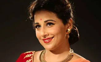 ସଫେଇ କର୍ମଚାରୀଙ୍କୁ ଧନ୍ୟବାଦ ଦେଲେ ବିଦ୍ୟା, ଭିଡିଓ ଭାଇରାଲ୍