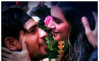 ରିଲିଜ୍ ହେଲା ତାରା ଓ ସିଦ୍ଧାର୍ଥଙ୍କ ନୂଆ ଗୀତ