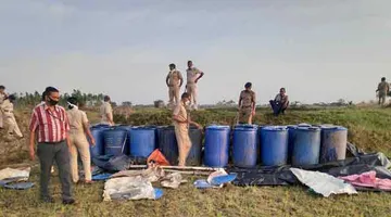 ଅବକାରୀ ବିଭାଗ ନଷ୍ଟ କଲା ୩୮୦୦ ଲିଟର ଦେଶୀ ମଦ ପୋଚ