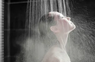 ସାବଧାନ! ଗରମ ପାଣିରେ କେଶ ଧୋଉଛନ୍ତି କି ?