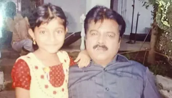 ବିଜୟ ମହାନ୍ତିଙ୍କ ସହ କିଏ ଏହି କୁନି ଝିଅ?