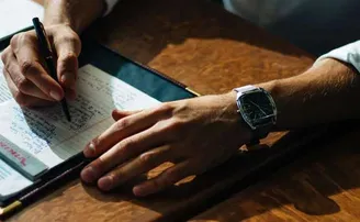 ୩୩ ବର୍ଷ ପରେ ୧୦ମ ଶ୍ରେଣୀ ପାସ୍‌ କଲେ ବ୍ୟକ୍ତି, କରୋନାକୁ ଦେଲେ ଧନ୍ୟବାଦ