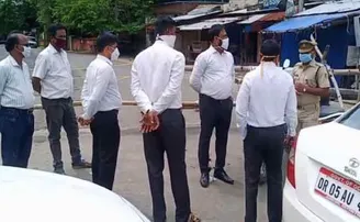 ମାଜିଷ୍ଟ୍ରେଟଙ୍କୁ କୋର୍ଟ ଭିତରକୁ ଛାଡ଼ିଲାନି ପୁଲିସ୍