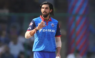 ଦିଲ୍ଲୀ କ୍ୟାପିଟାଲ୍ସକୁ ଝଟକା: ଆହତ ଯୋଗୁ ବାଦ୍ ପଡ଼ିଲେ ଇଶାନ୍ତ ଶର୍ମା